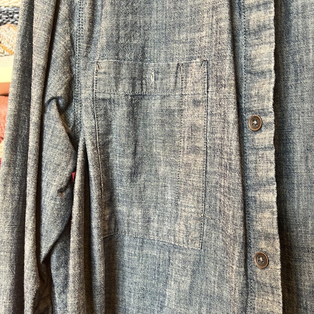 Alternative denim button down - Picture 3 of 4